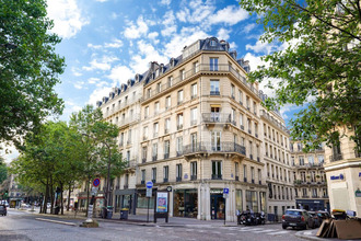 location divers paris 75008