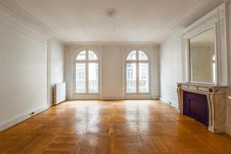 location divers paris 75009