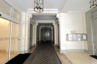 location divers paris 75009