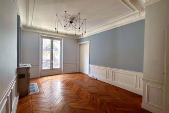 location divers paris 75009