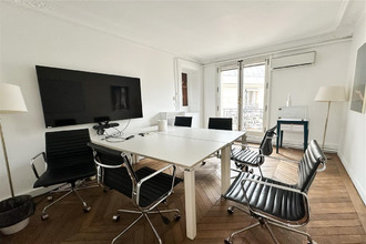 location divers paris 75009