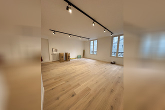 location divers paris 75009
