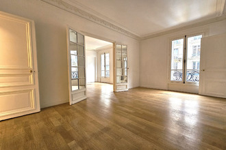 location divers paris 75009