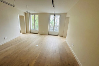 location divers paris 75010