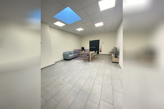 Ma-Cabane - Location Divers Ruaudin, 216 m²