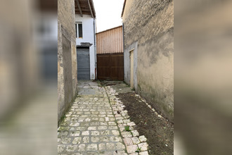 Ma-Cabane - Location Divers Saint-Christoly-de-Blaye, 5 m²