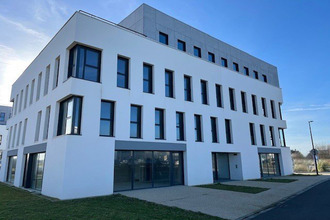 Ma-Cabane - Location Divers Saint-Contest, 1360 m²