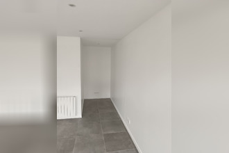Ma-Cabane - Location Divers Saint-Cyr-l'École, 54 m²