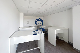 location divers sedan 08200