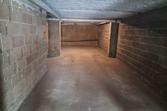 location divers sens 89100