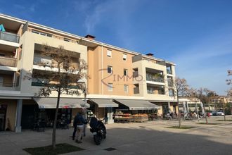 Ma-Cabane - Location Local commercial Aix-en-Provence, 209 m²