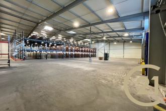 Ma-Cabane - Location Local commercial Albi, 2498 m²