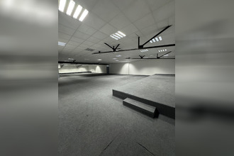 Ma-Cabane - Location Local commercial Argenteuil, 200 m²