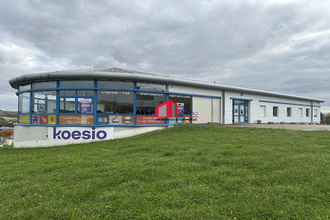 Ma-Cabane - Location Local commercial Auxerre, 1323 m²