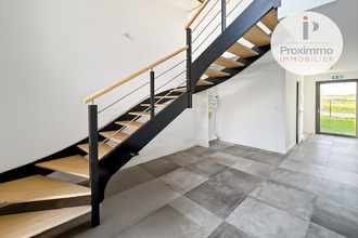 Ma-Cabane - Location Local commercial BAIN-DE-BRETAGNE, 65 m²