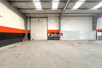 Ma-Cabane - Location Local commercial Beauchamp, 1258 m²