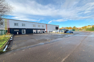 Ma-Cabane - Location Local commercial Beauchamp, 1258 m²