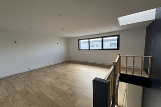 Ma-Cabane - Location Local commercial Belbeuf, 48 m²