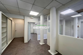 Ma-Cabane - Location Local commercial BESANCON, 99 m²