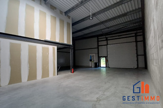 Ma-Cabane - Location Local commercial Blanquefort, 208 m²