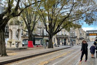 Ma-Cabane - Location Local commercial BORDEAUX, 75 m²