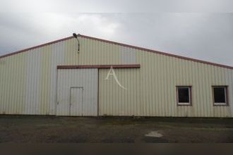 Ma-Cabane - Location Local commercial BRISSAC-QUINCE, 300 m²