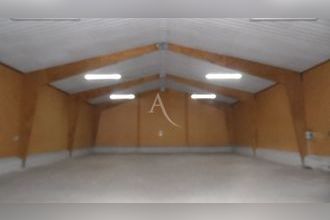 Ma-Cabane - Location Local commercial BRISSAC-QUINCE, 300 m²