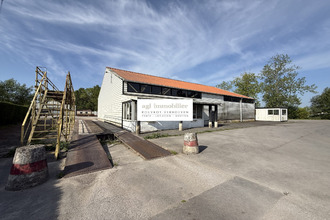 Ma-Cabane - Location Local commercial Cappelle-Brouck, 3468 m²