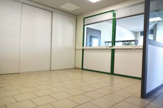 Ma-Cabane - Location Local commercial Carpentras, 192 m²