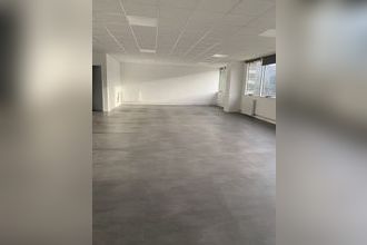 Ma-Cabane - Location Local commercial Cergy, 143 m²