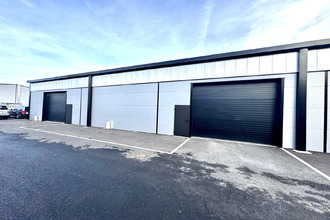 Ma-Cabane - Location Local commercial Cestas, 300 m²