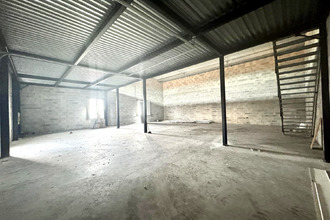 Ma-Cabane - Location Local commercial Cestas, 300 m²