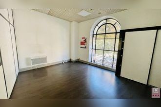 Ma-Cabane - Location Local commercial CHAMBERY, 1110 m²