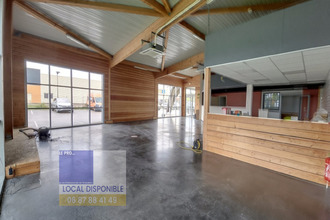 Ma-Cabane - Location Local commercial Charmes, 190 m²