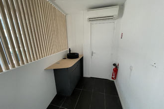 Ma-Cabane - Location Local commercial Châteauroux, 44 m²