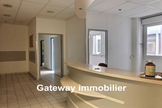 Ma-Cabane - Location Local commercial Clermont-Ferrand, 115 m²