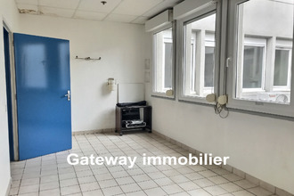 Ma-Cabane - Location Local commercial Clermont-Ferrand, 115 m²