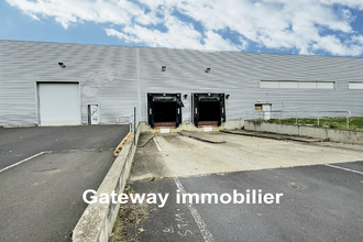 Ma-Cabane - Location Local commercial Clermont-Ferrand, 2508 m²