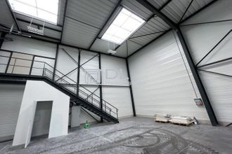 Ma-Cabane - Location Local commercial Courtry, 220 m²