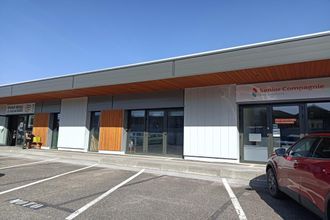 Ma-Cabane - Location Local commercial Dole, 167 m²