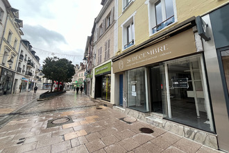 Ma-Cabane - Location Local commercial DREUX, 62 m²