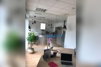 Ma-Cabane - Location Local commercial EGUILLES, 70 m²