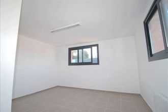 Ma-Cabane - Location Local commercial ETRECHY, 138 m²