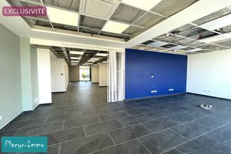 Ma-Cabane - Location Local commercial FEILLENS, 109 m²