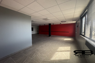 Ma-Cabane - Location Local commercial Fort de France, 118 m²