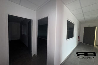 Ma-Cabane - Location Local commercial Fort de France, 118 m²