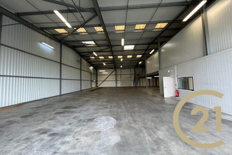 Ma-Cabane - Location Local commercial Giroussens, 1065 m²