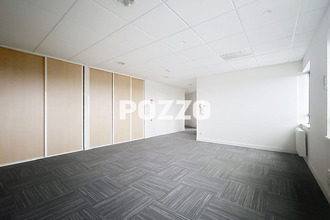 Ma-Cabane - Location Local commercial HEROUVILLE-SAINT-CLAIR, 118 m²