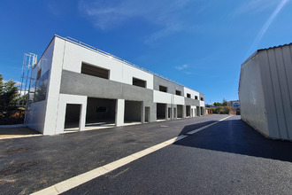 Ma-Cabane - Location Local commercial Hyères, 50 m²