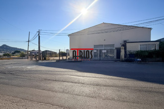 Ma-Cabane - Location Local commercial Hyères, 450 m²